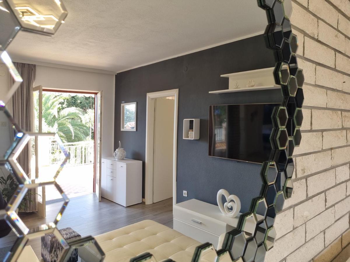 Villa Ilaria Bol Dış mekan fotoğraf