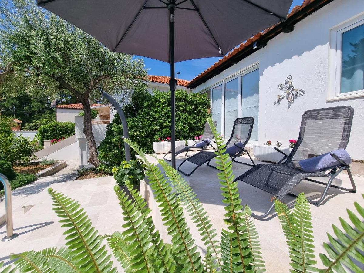 Villa Ilaria Bol Dış mekan fotoğraf