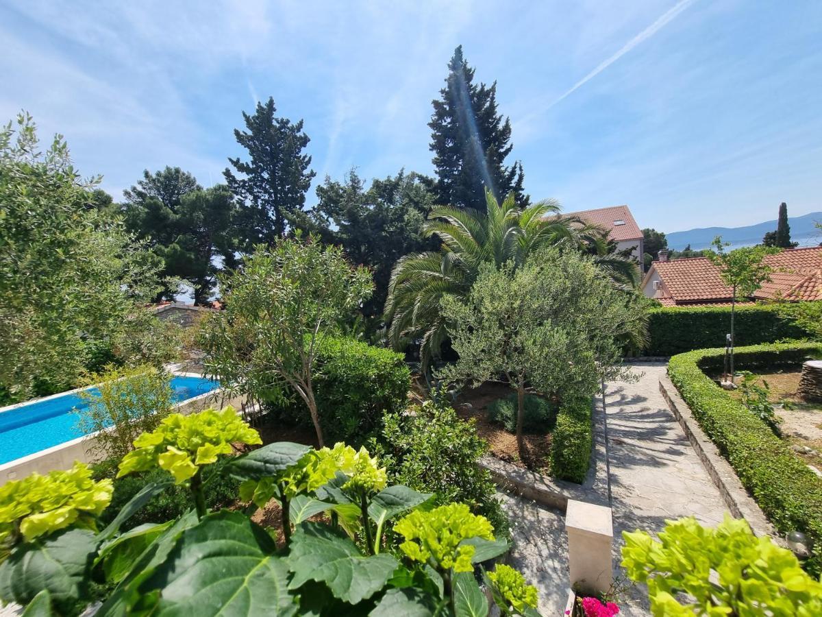 Villa Ilaria Bol Dış mekan fotoğraf
